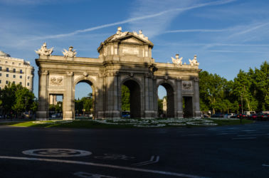Brána Puerta de Alcala